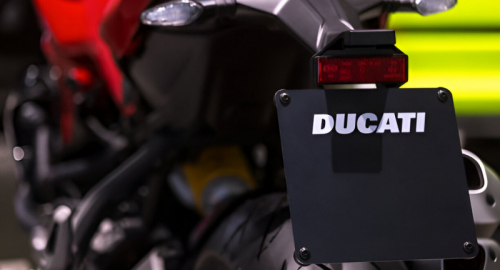 Il Futuro di Pecco Bagnaia in Bilico: Crisi Ducati e Possibili Scenari